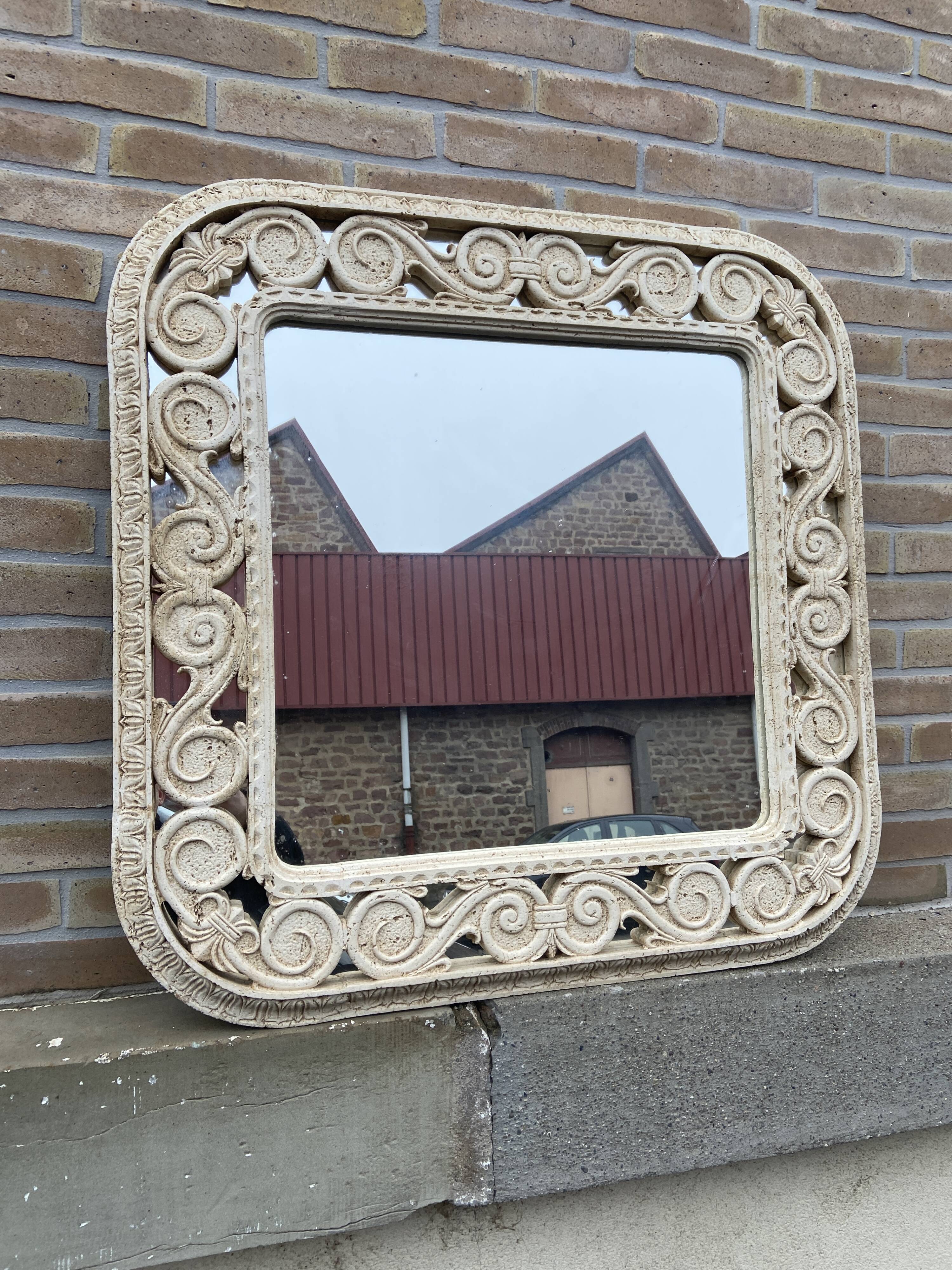 Mirror in travertine from italy