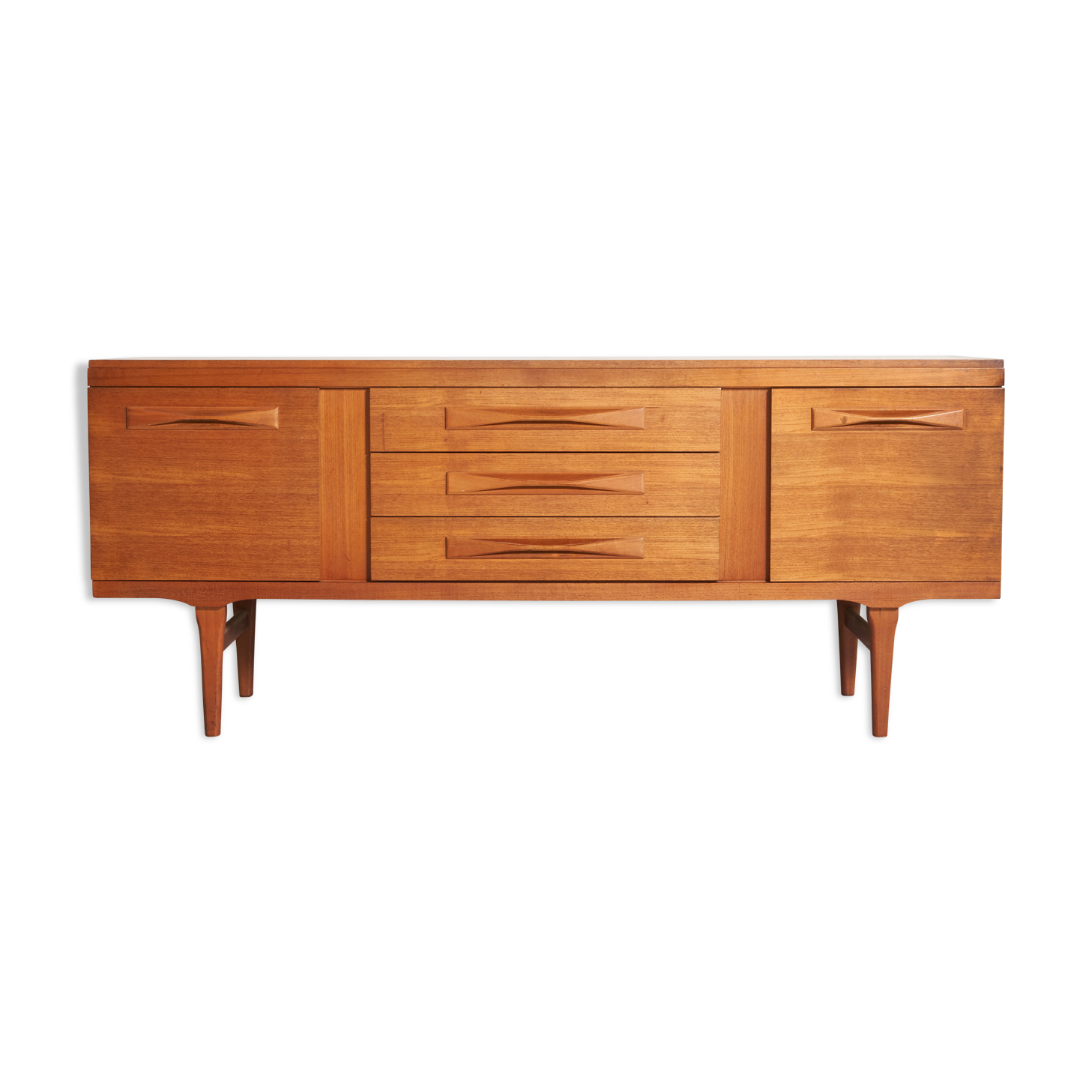 Scandinavian style sideboard 172cm