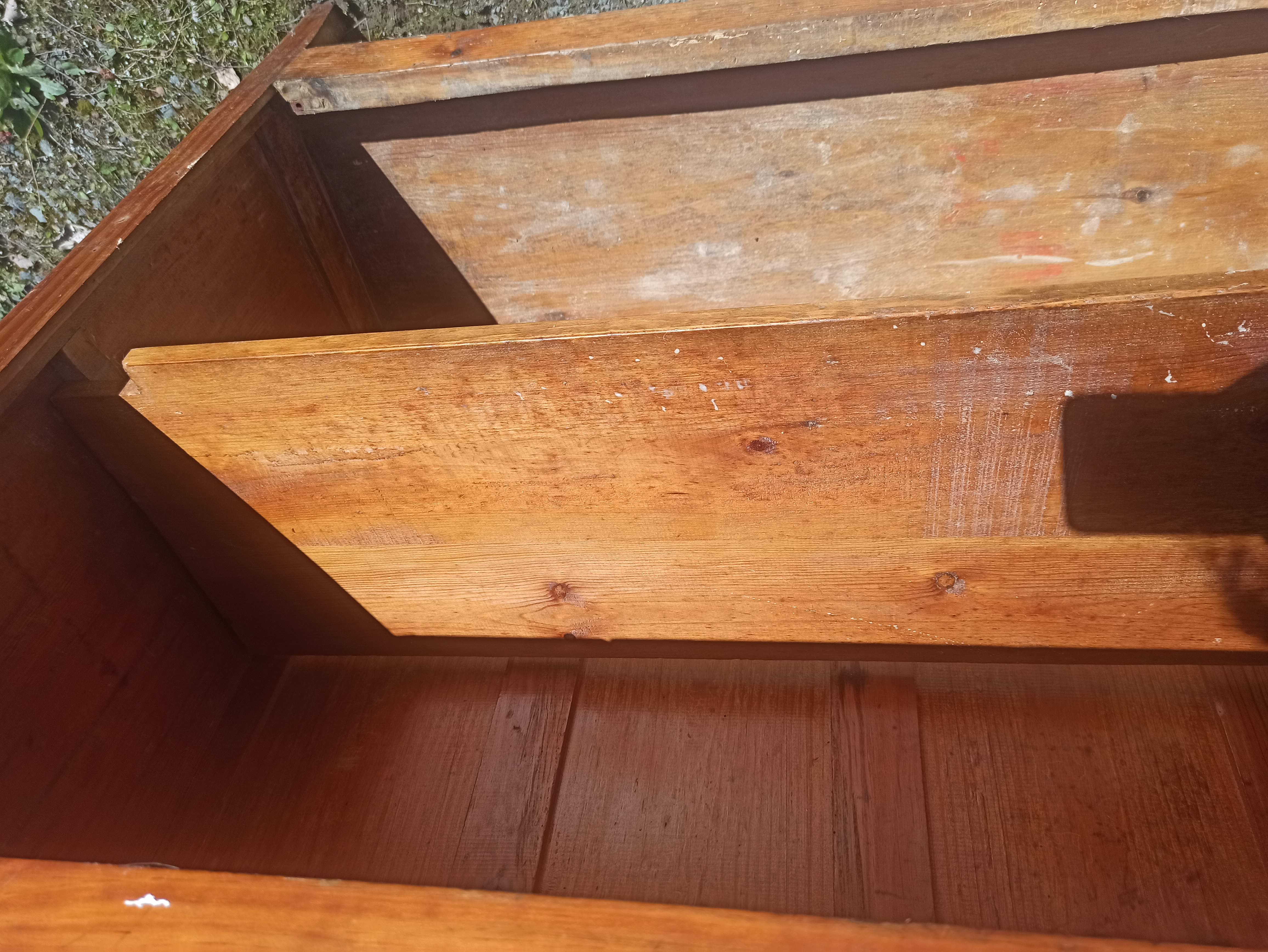 Small Parisian wooden buffet