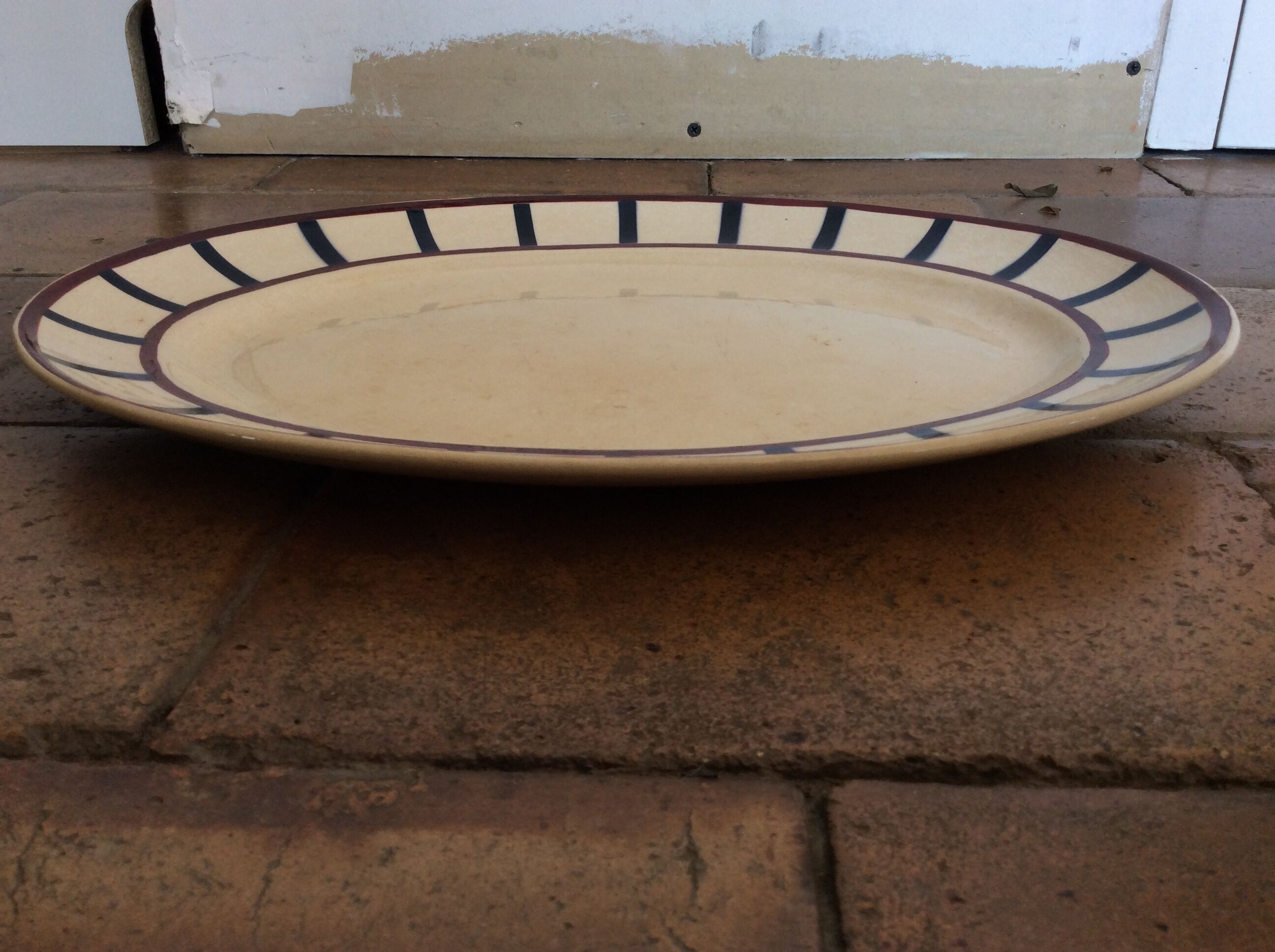 Basque decor dish