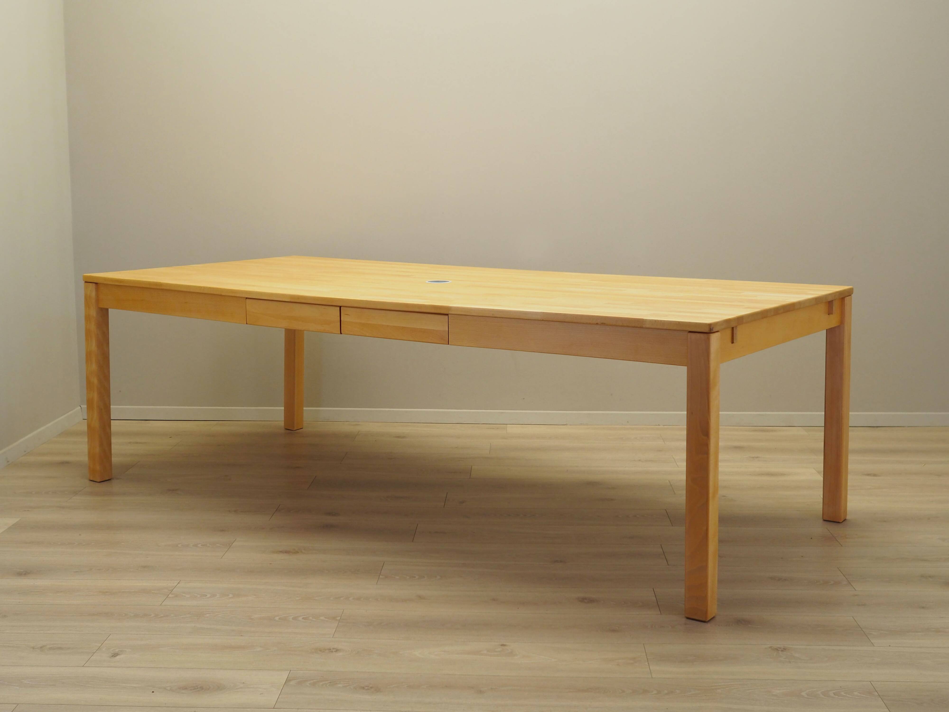 Beech desk, Danish design, 1980s, production: Denmark
