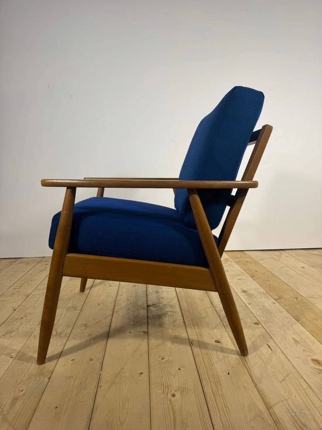 Danish armchair 1960s – Mid-century seat in teak and fabric