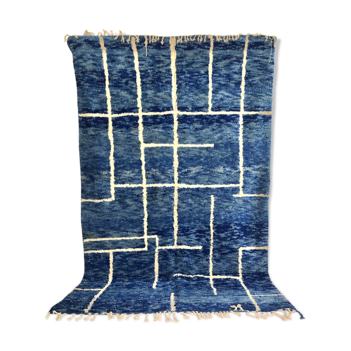 Moroccan Berber carpet Beni Ouarain blue mottled with white patterns 3,37x2.08m