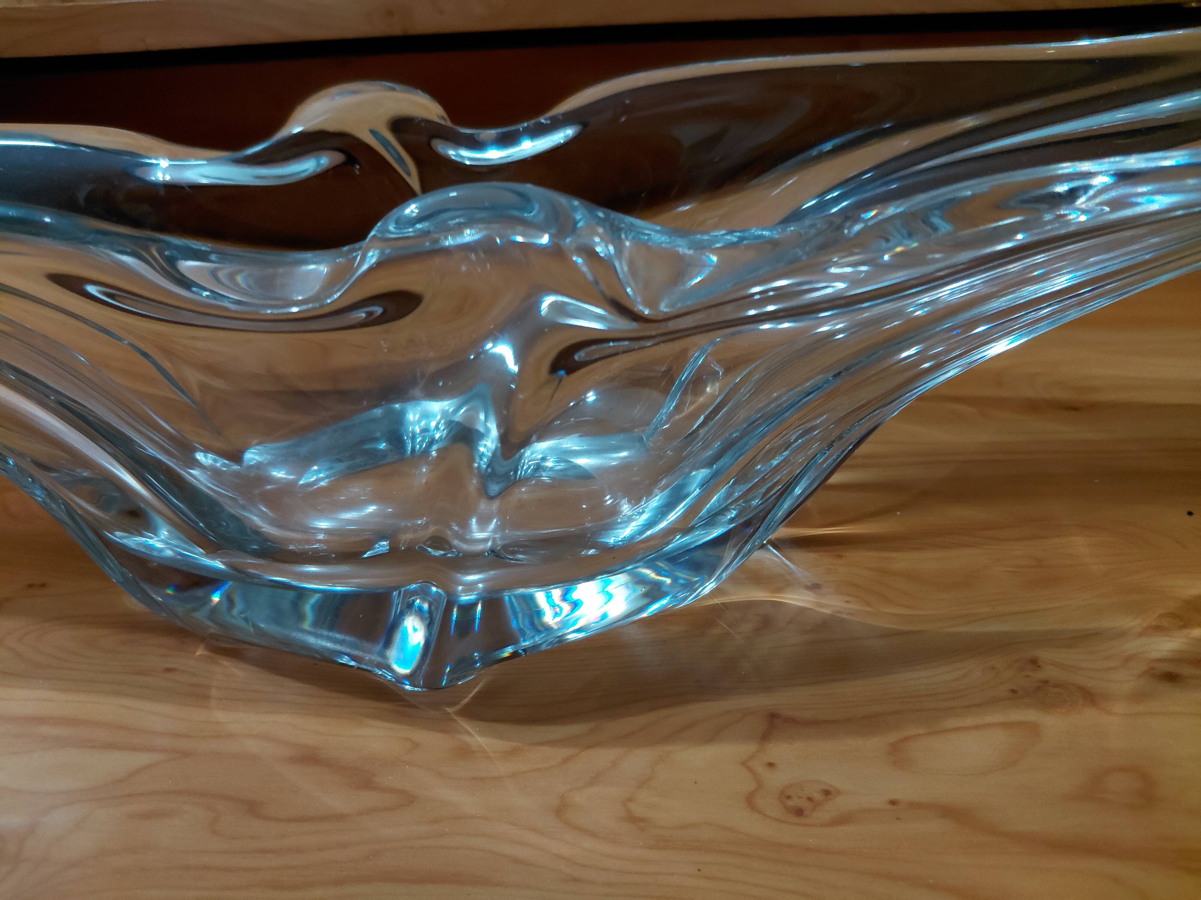 Crystal plate/sculpture "Cristallerie Lorraine" from the 60s/70s.