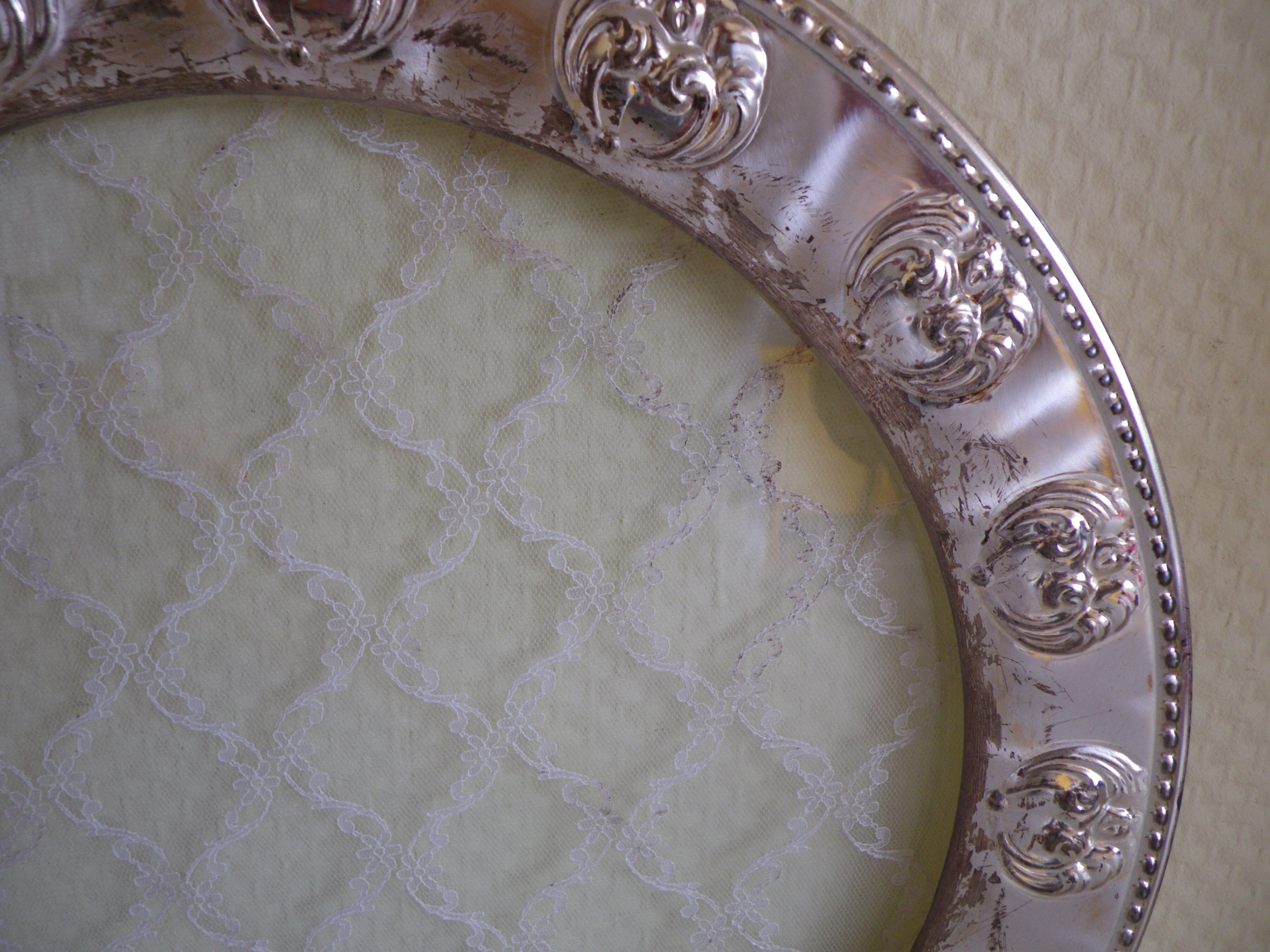 Service tray with cakes, silver plated, double glass with lace insertion, original box