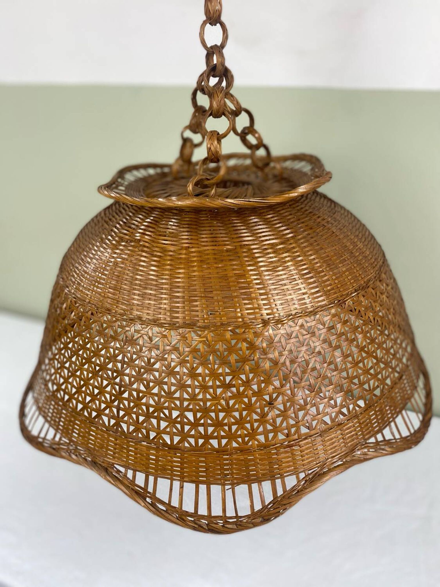 Suspension vintage cannage