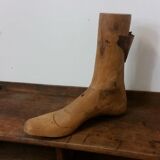 Shoe old form of shoemaker