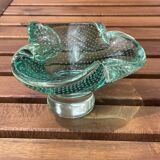 Empty bubbled glass pocket