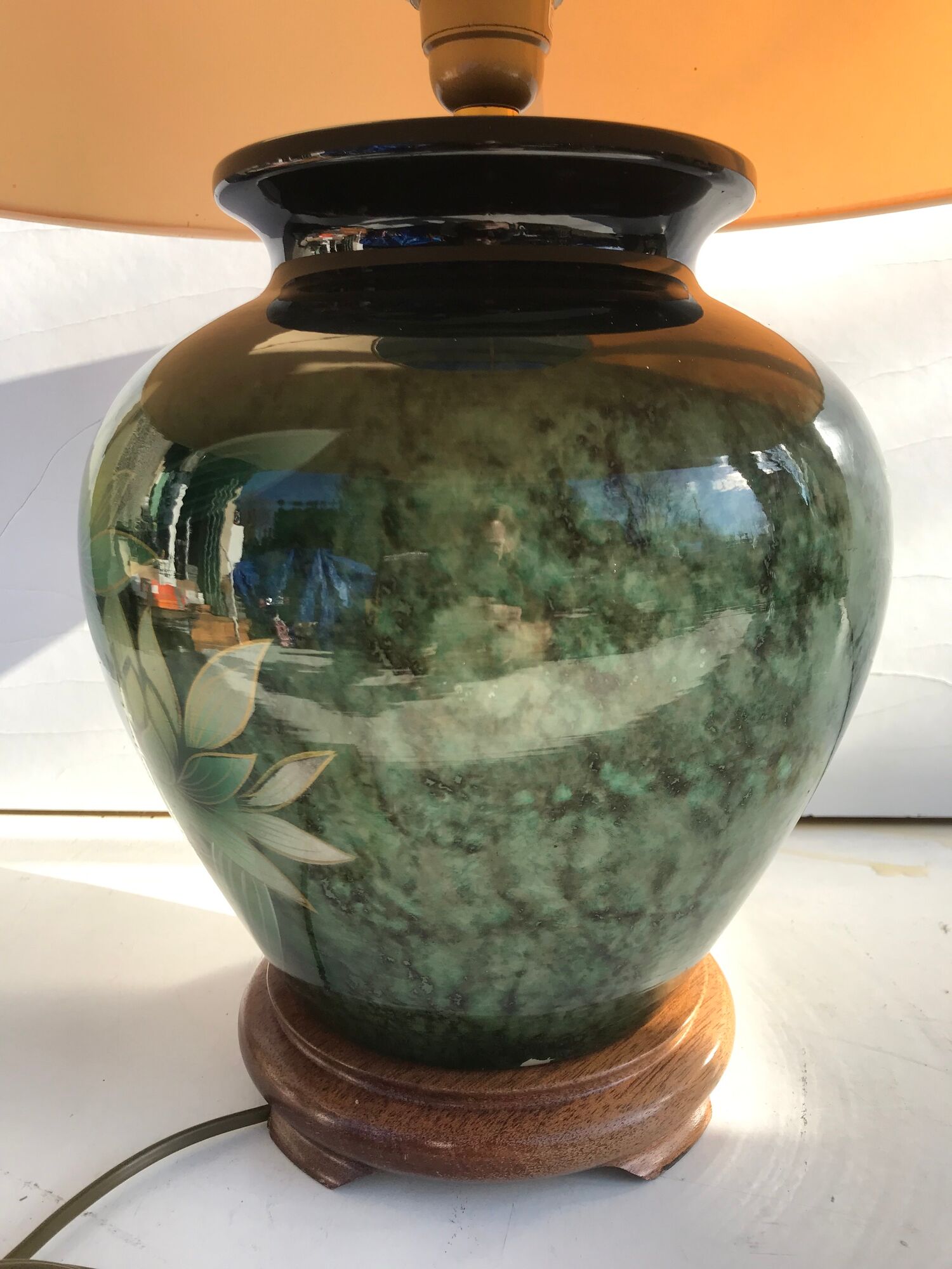Ancient painted pottery Drimmer + wood + shade vintage pedestal vase lamp