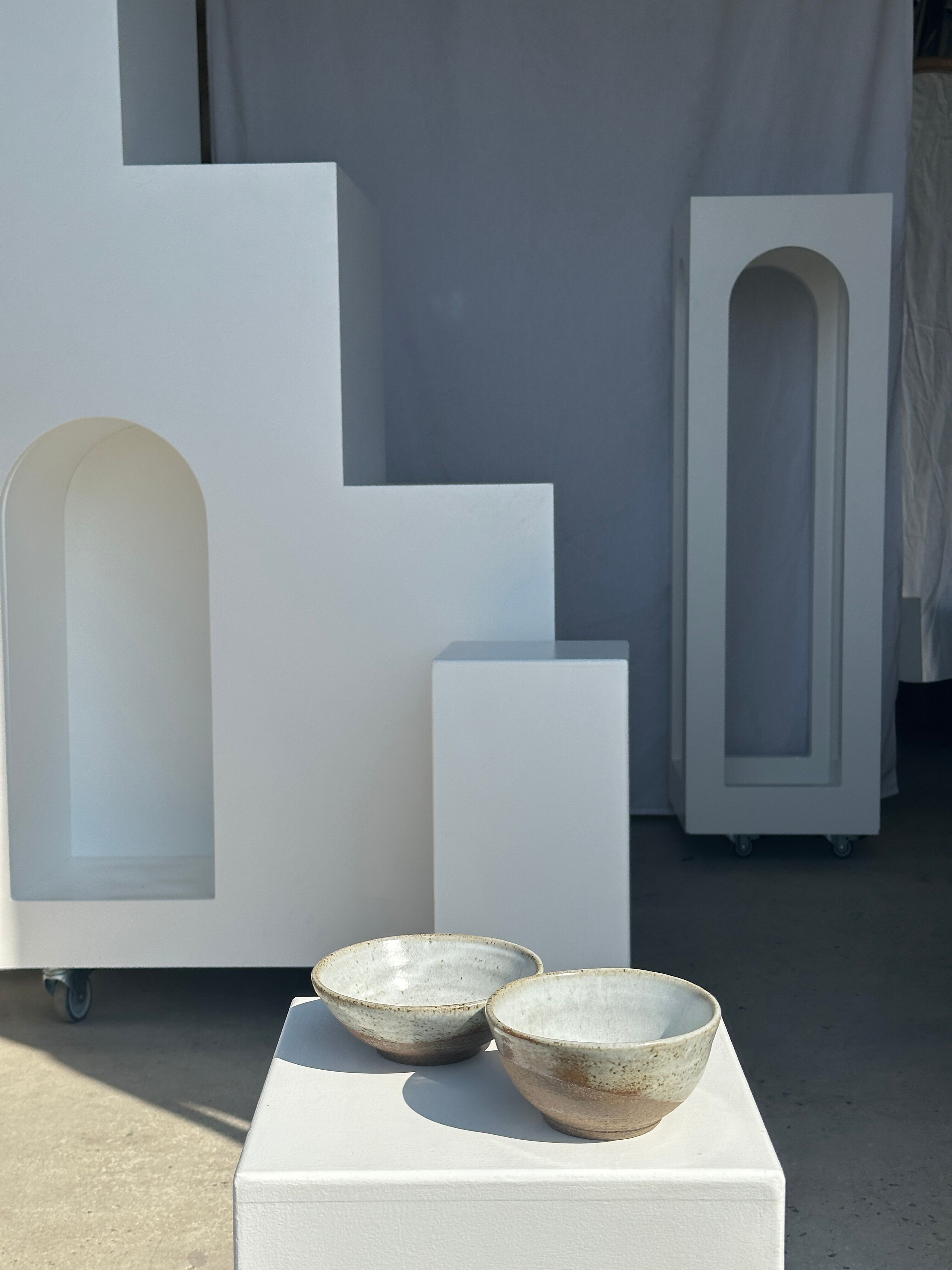 Duo of small brown bowls and speckled glazed ceramic (1top + 1bottom)