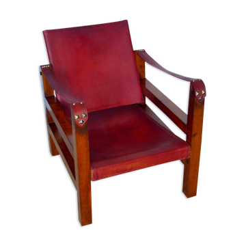 Leather and wood relaxed armchair
