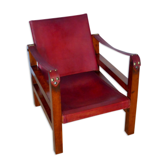 Leather and wood relaxed armchair