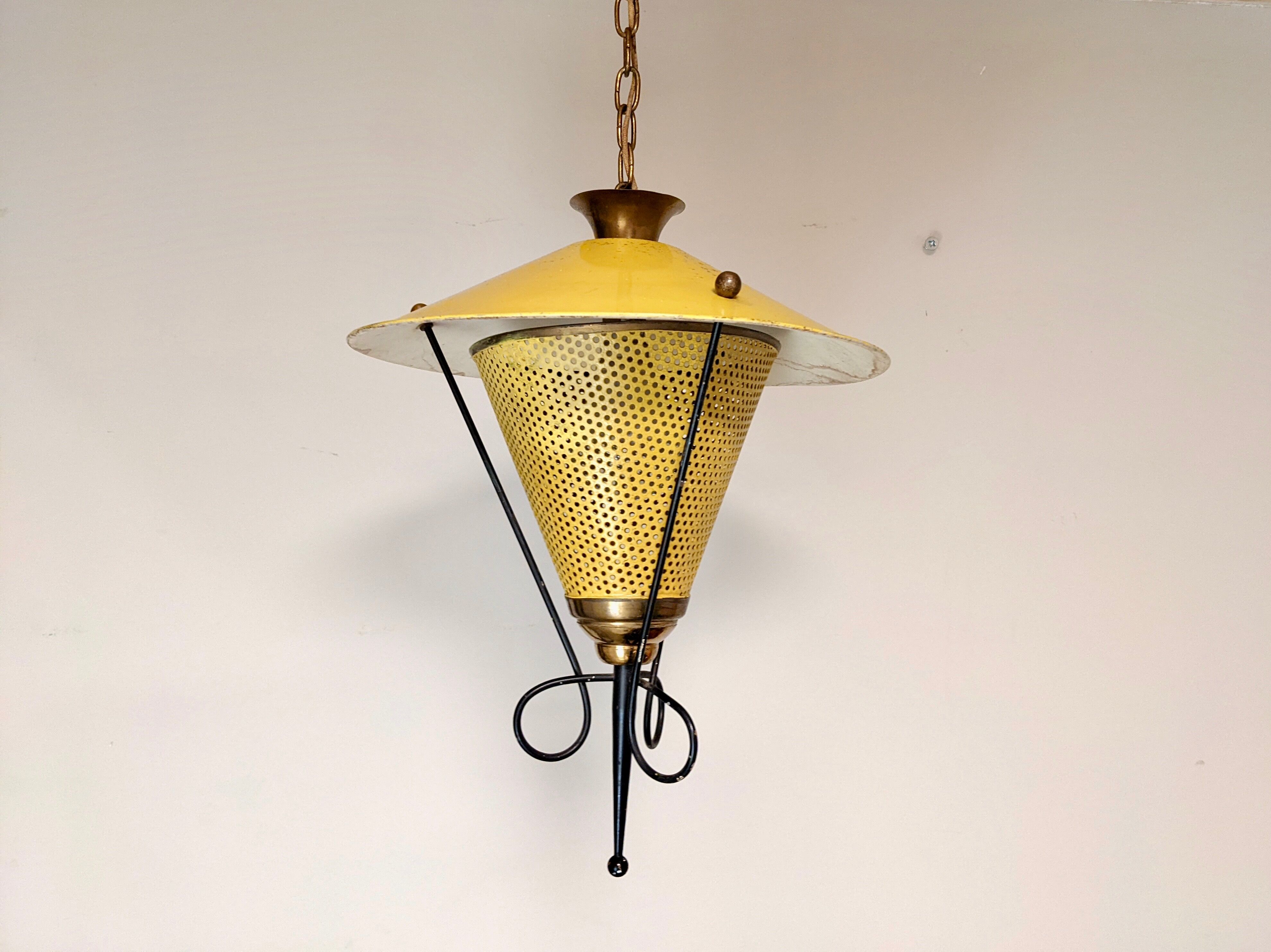 Suspension in perforated sheet metal