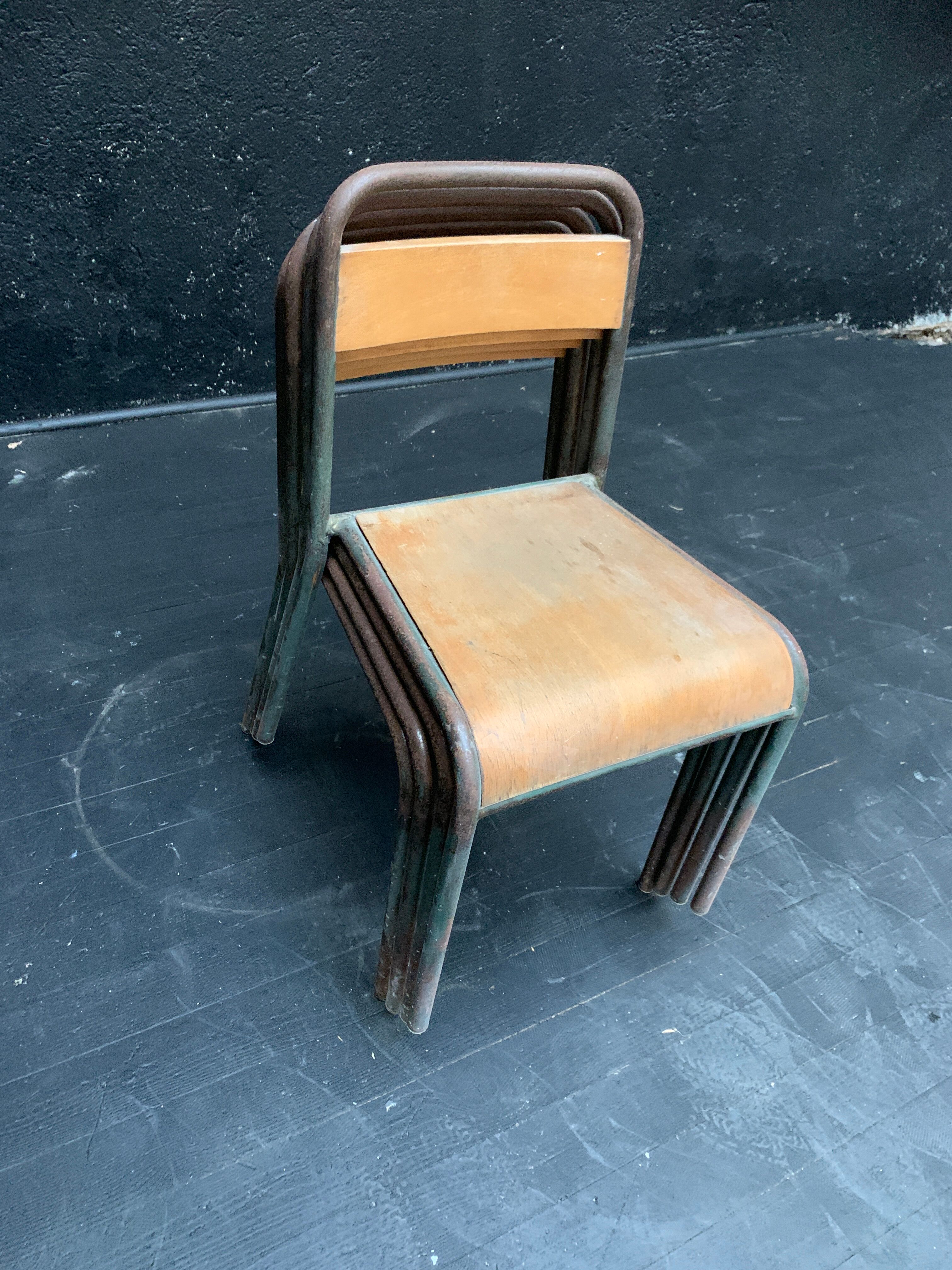 Suite of 4 school chairs by Stella