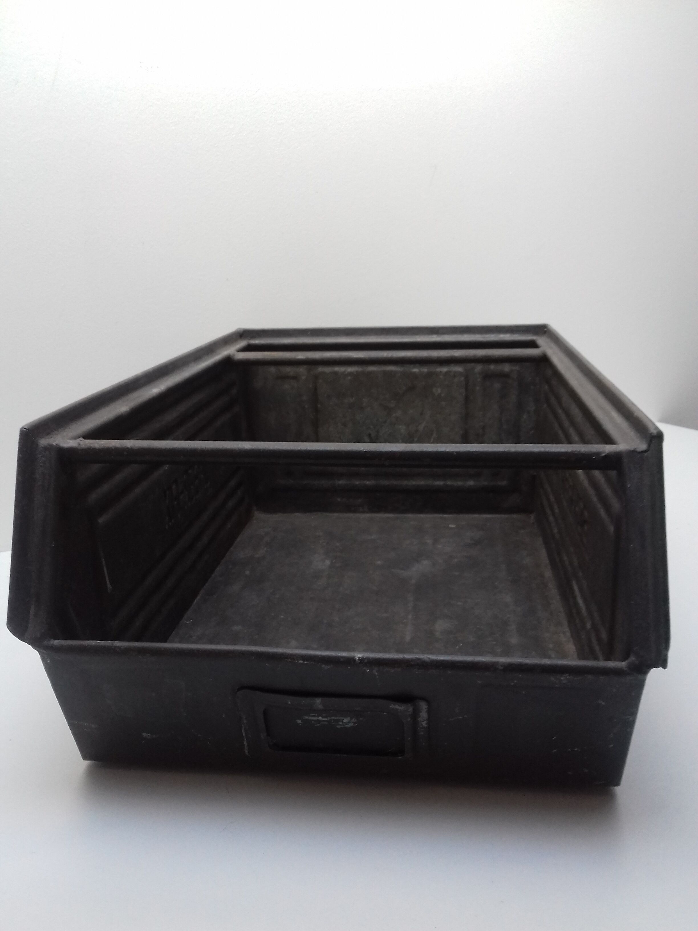 Industrial metal crate "schafer"