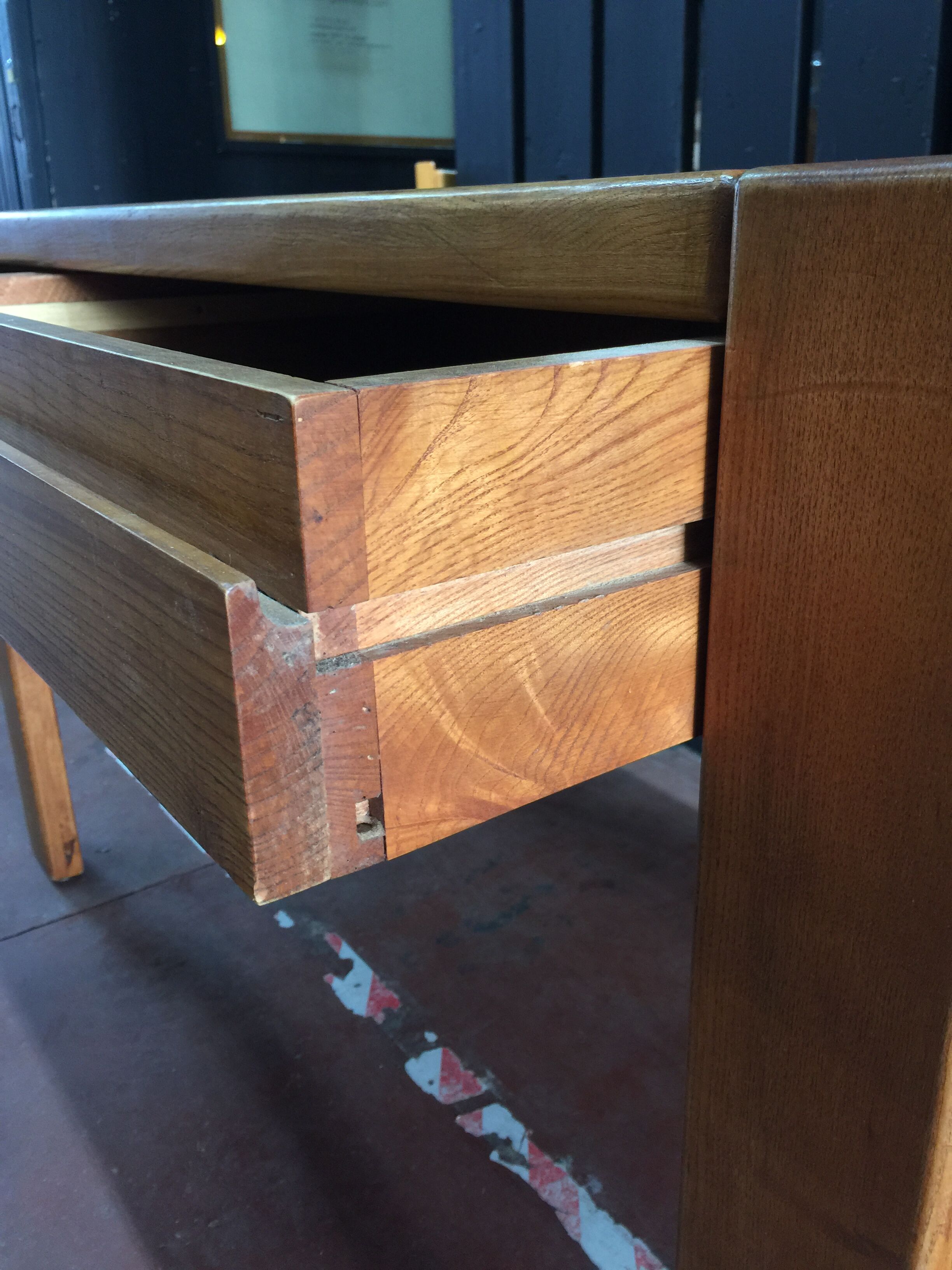 Bureau maison regain