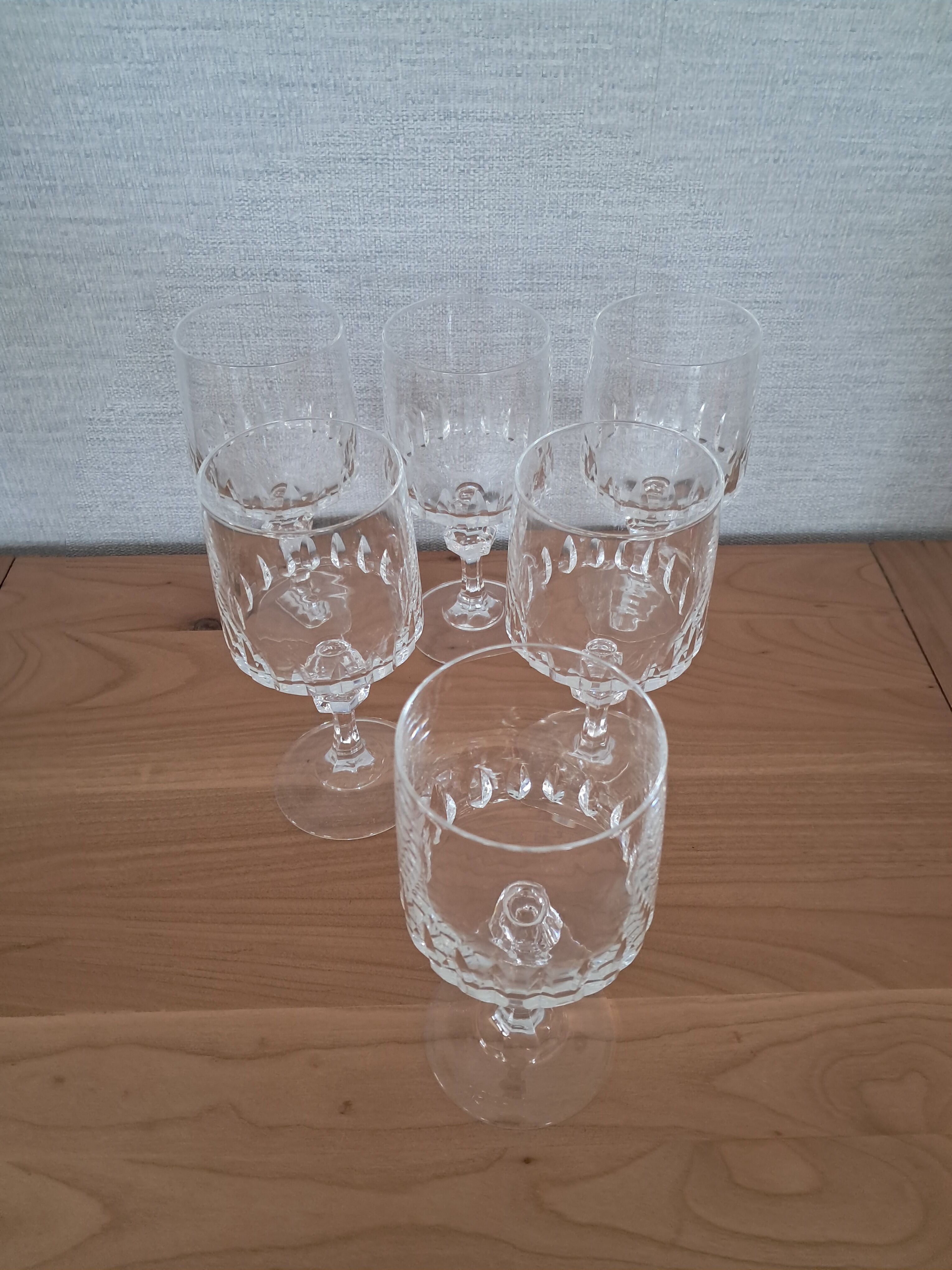 6 crystal wine glasses from Arques, Vendôme model.