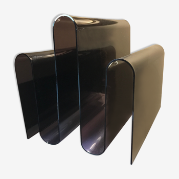 Smoked plexiglass magazine door