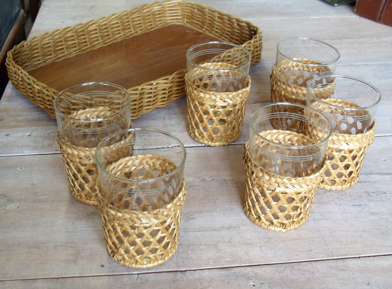 1950 rattan tray and drinks service