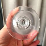 Suite of 8 glasses with port or wine cooked in crystalline tableware