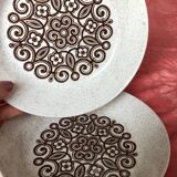 Plates Pair x2