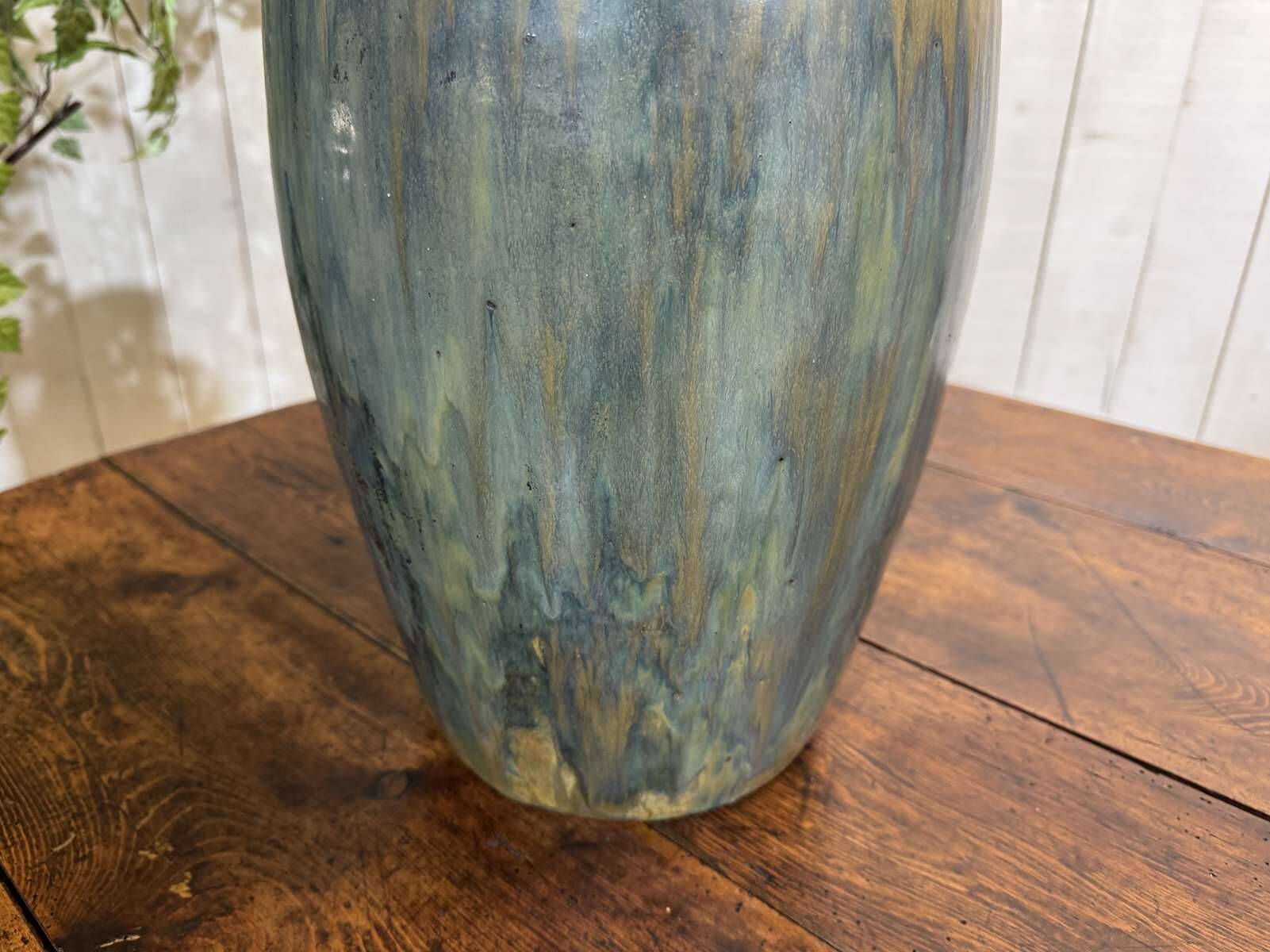 Large stoneware vase signed Léon Lempereur, work from the 1950s.
