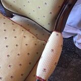 Fauteuil XIXE style Louis Philippe à dossier violine