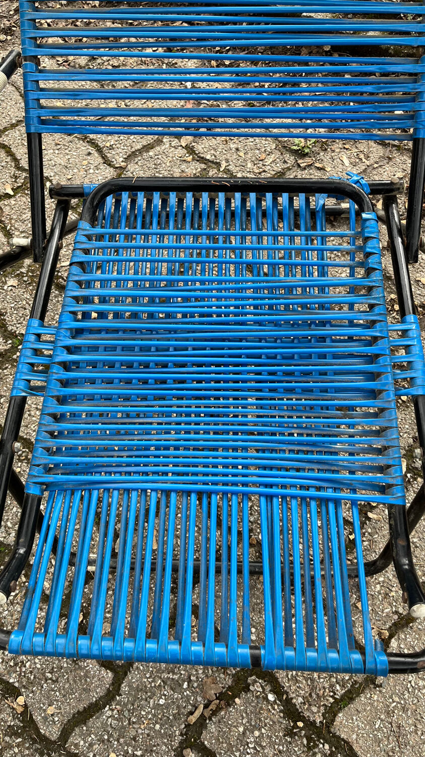 Vintage spaghetti chaise longue