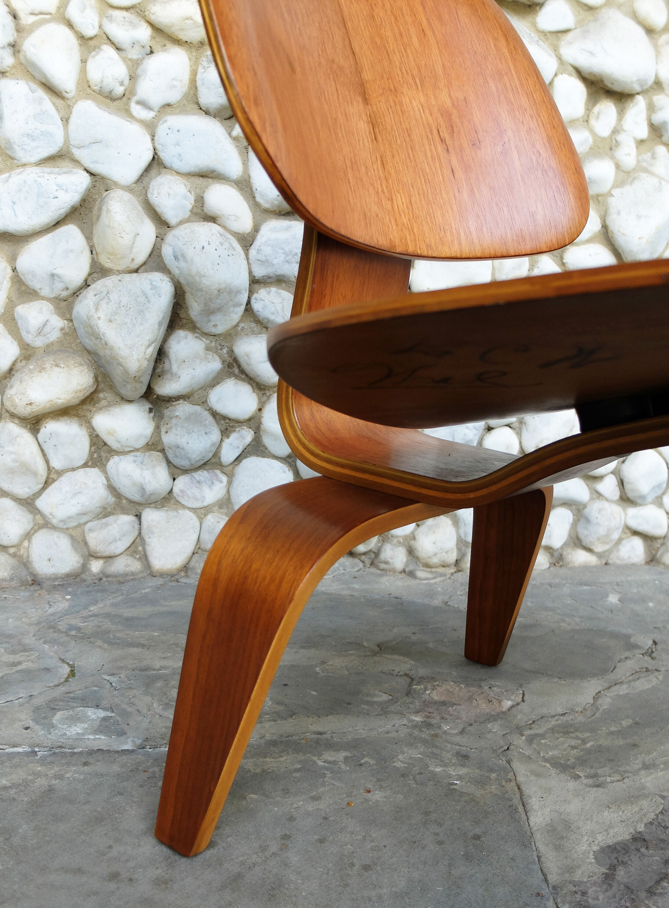 LCW Lounge Chair Walnut by Charles and Ray Eames for Evans / Herman Miller, 1948-49