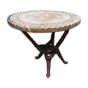 table ouvragé en tek