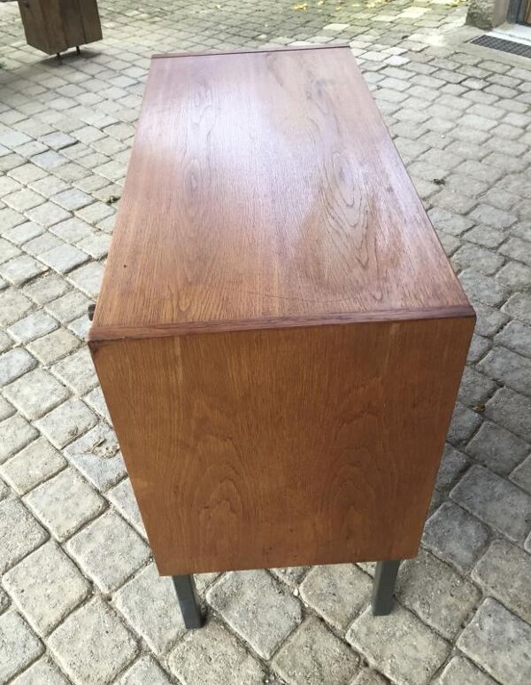 Meuble de bureau à porte coulissante