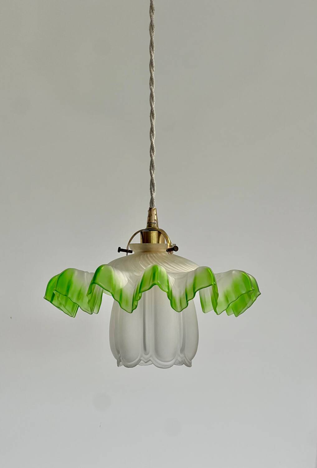 Suspension vintage opaline plissée verte et tulipe verre art déco