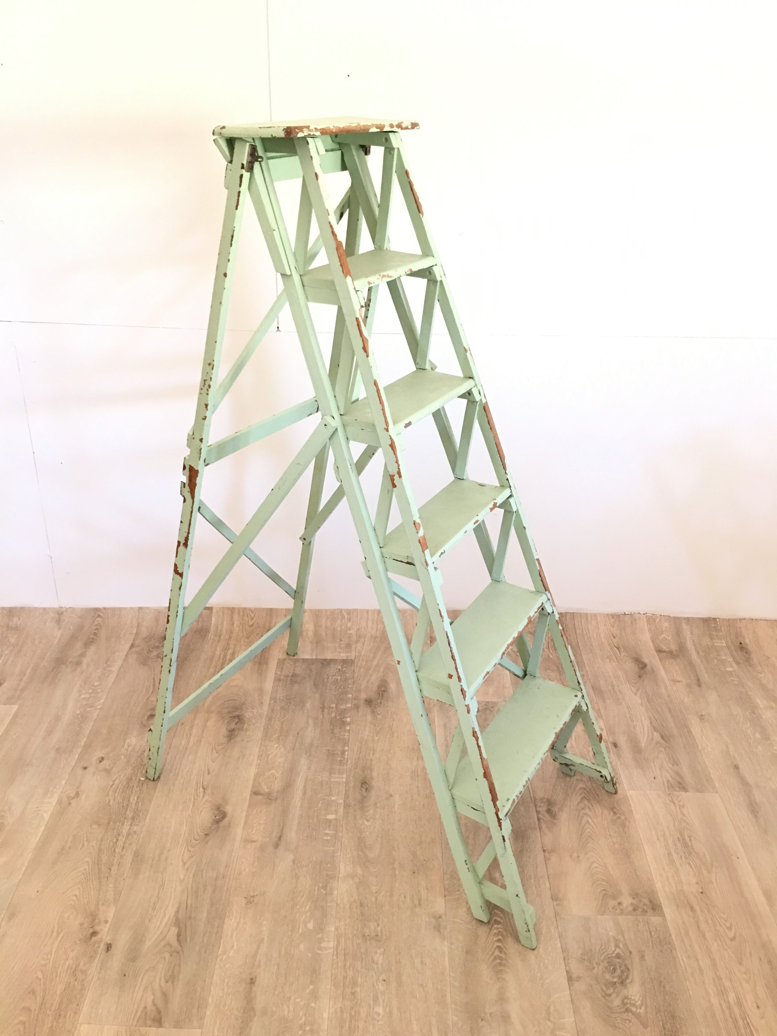 Former mint wooden stepladder