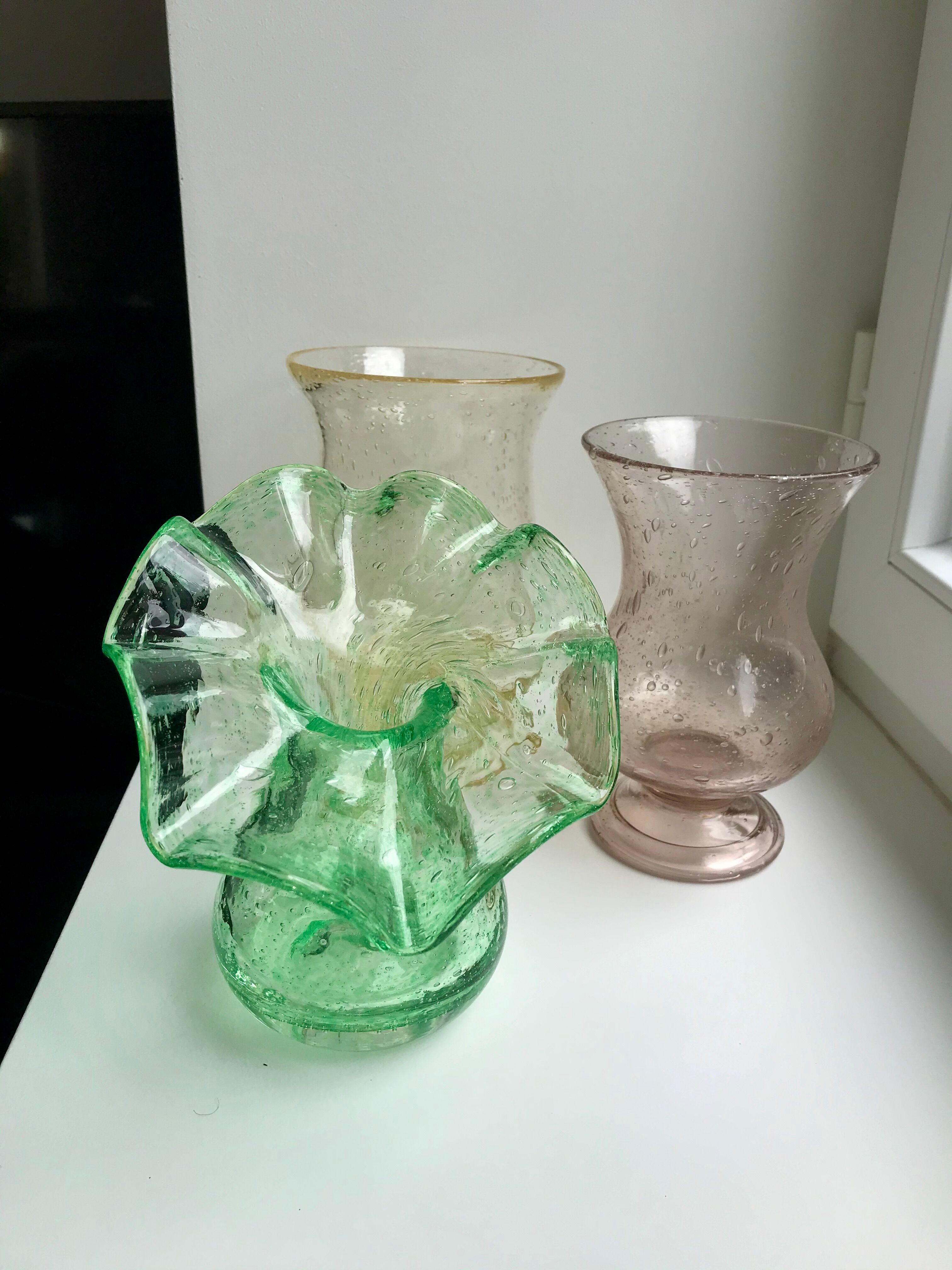 Biot bubbled glass corolla vase signed Riom vert years 60-70