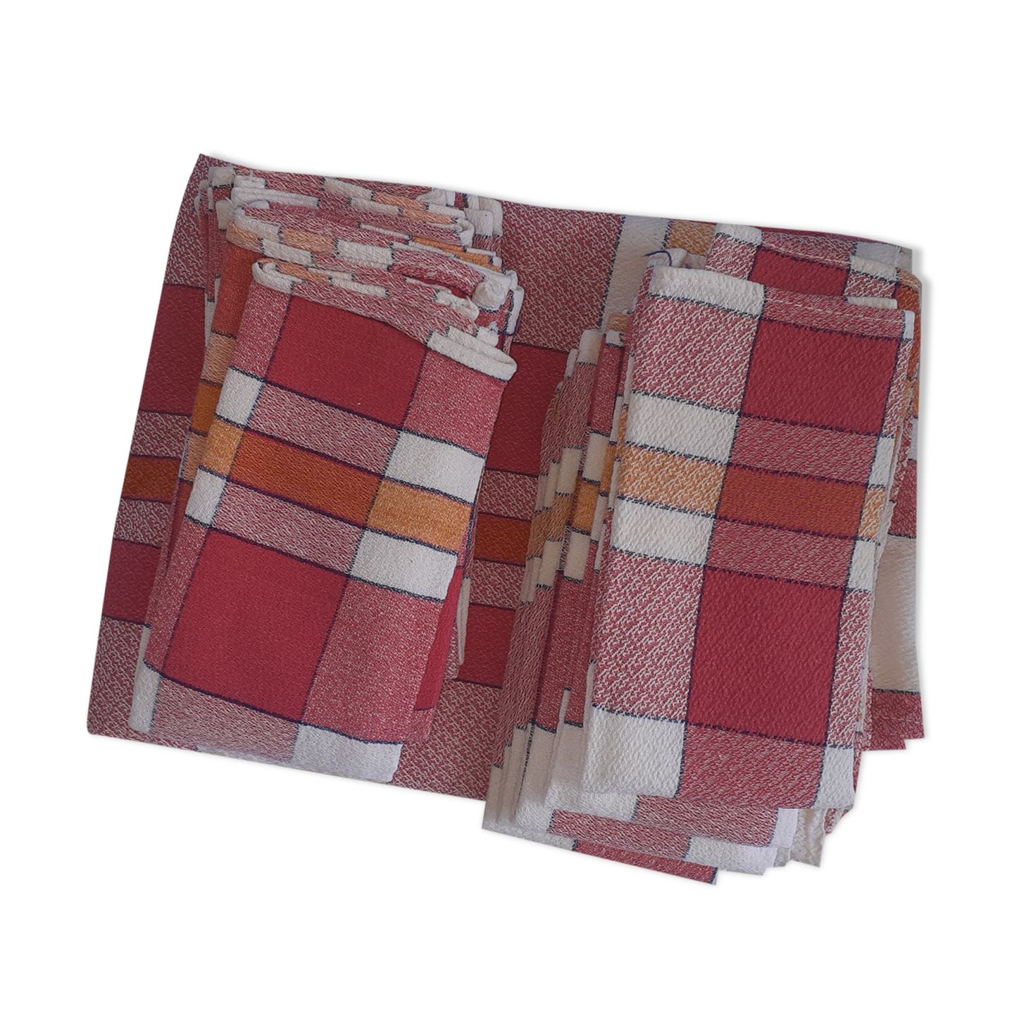 1 Tablecloth + 11 red and white tile towels