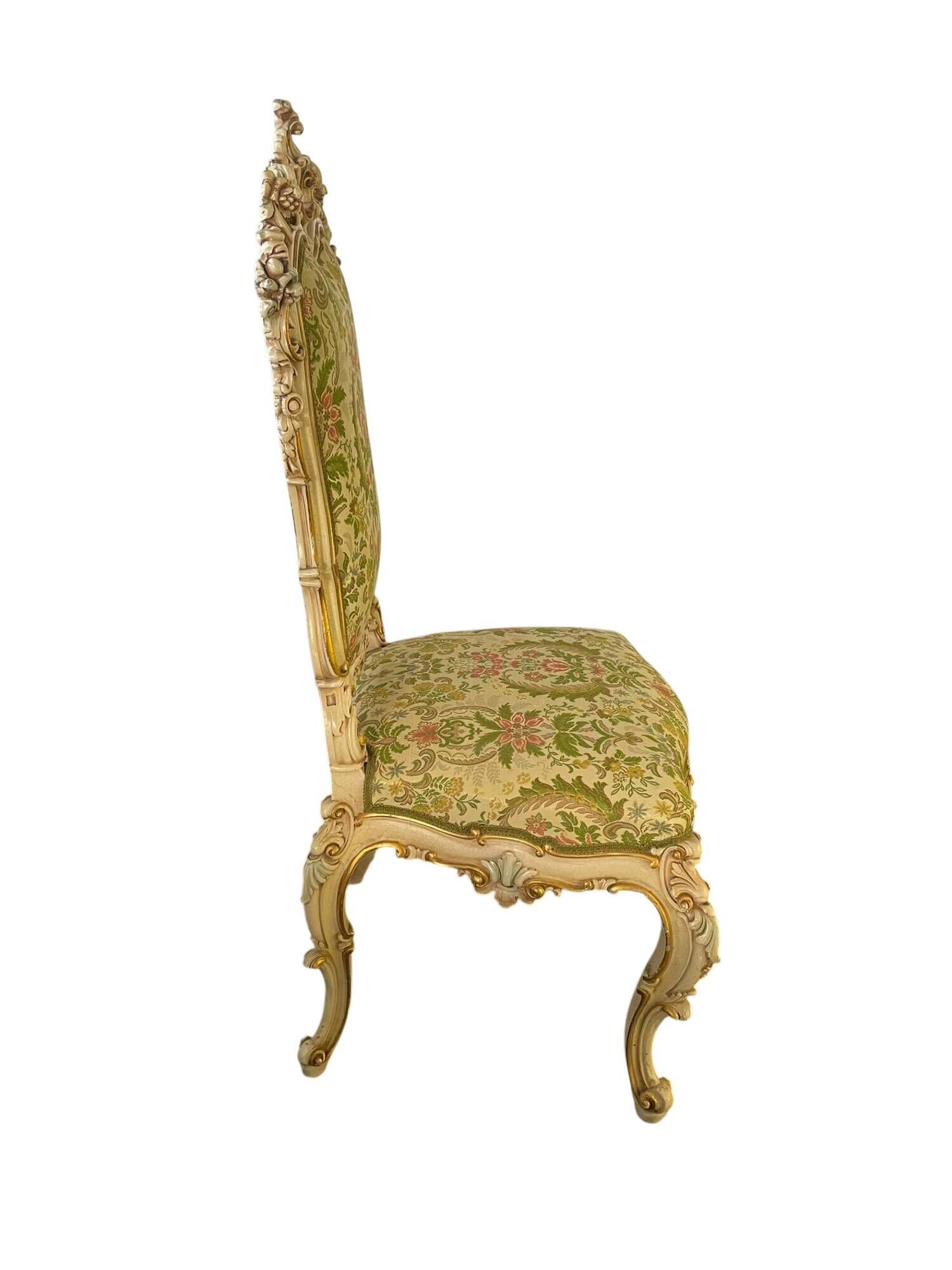 Set of 4 Venetian style sculpted wooden chairs, cream and gold, Italy.