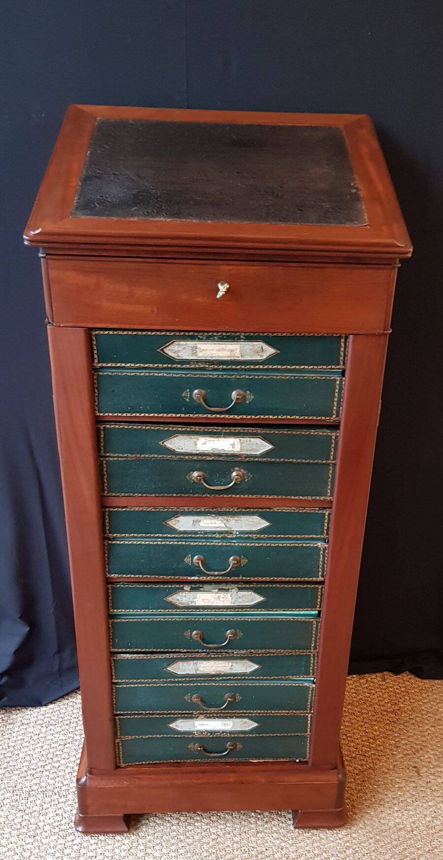 Meuble de rangement, cartonnier en acajou