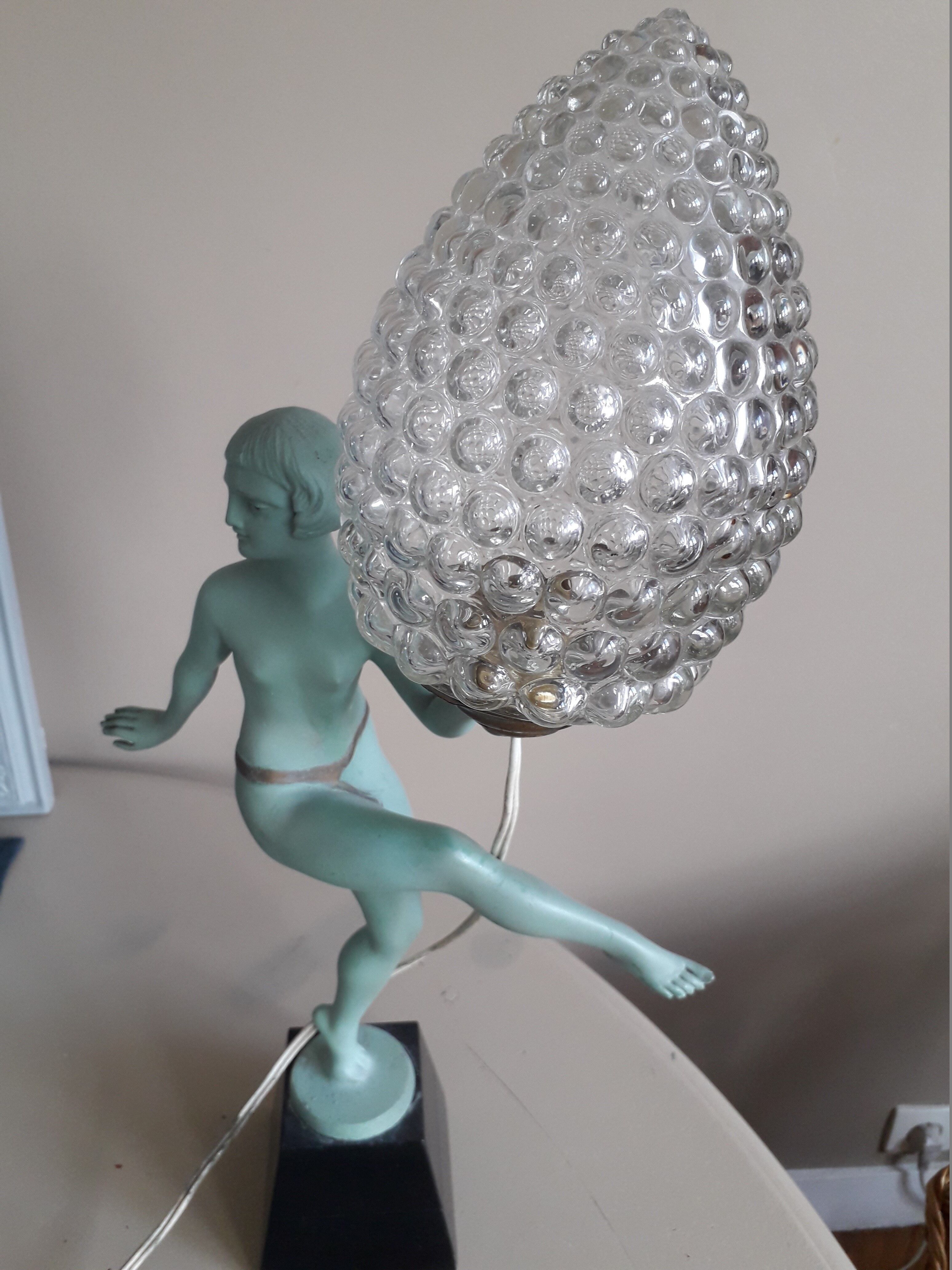 Art-deco dancer lamp