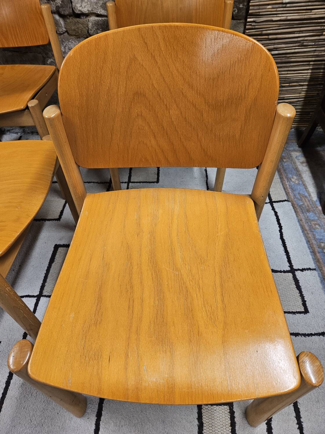 Lot 6 Danish stackable chairs 1970 vintage