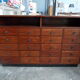 Armoire d’apothicaire en acajou vintage