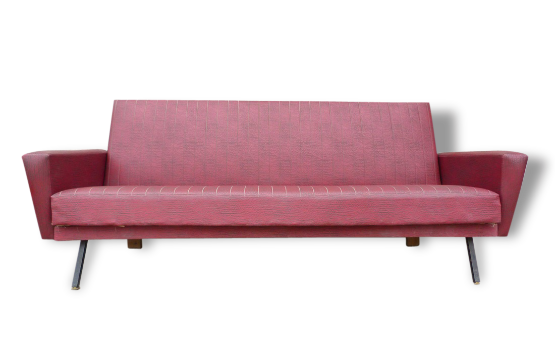 Sofa vintage red leatherette convertible