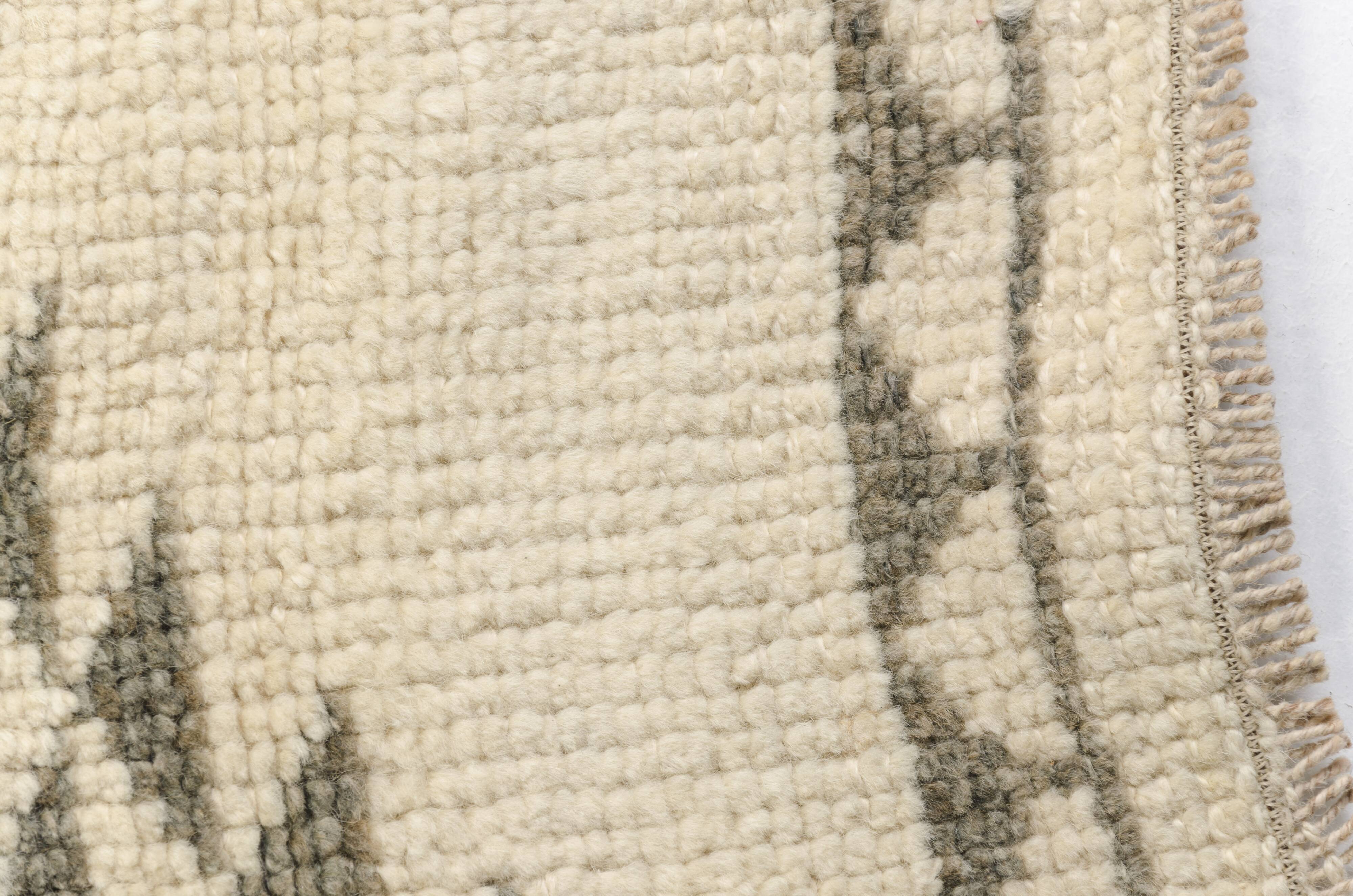 Oushak Anatolian White Carrpet