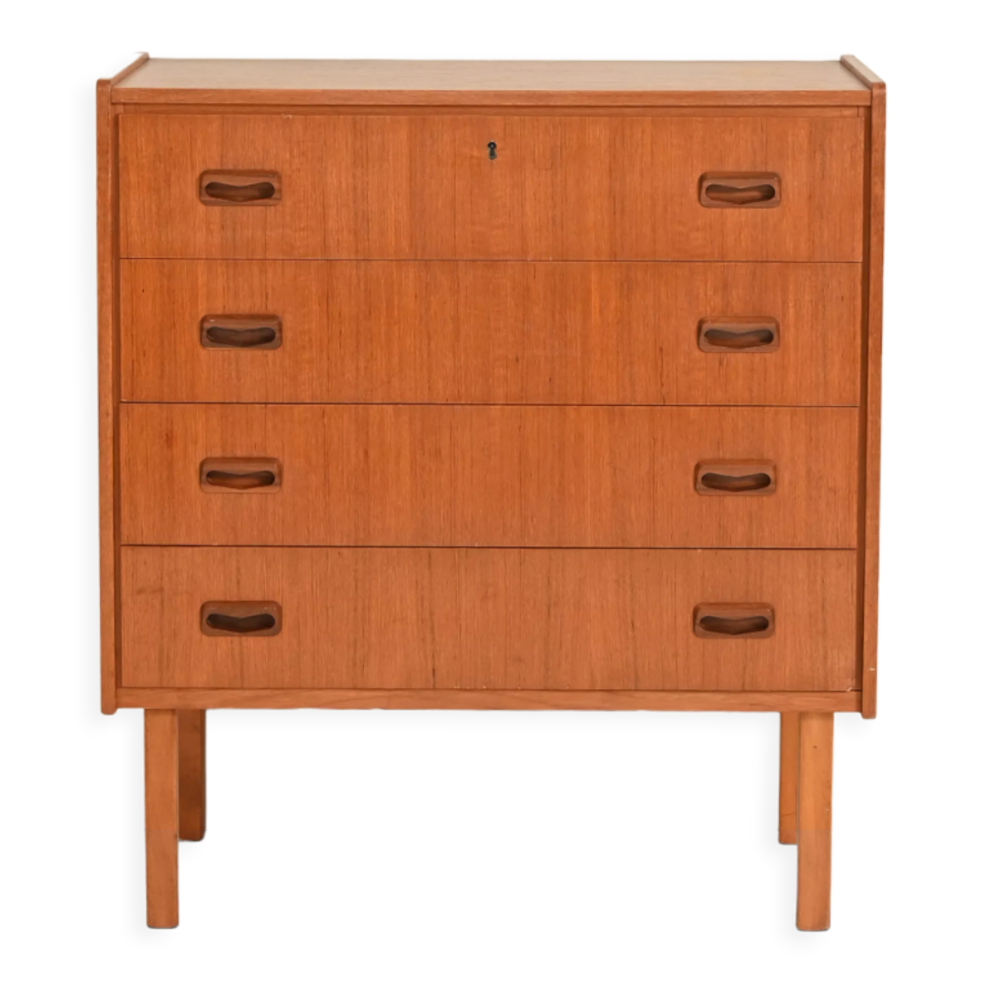 Vintage chest of drawers