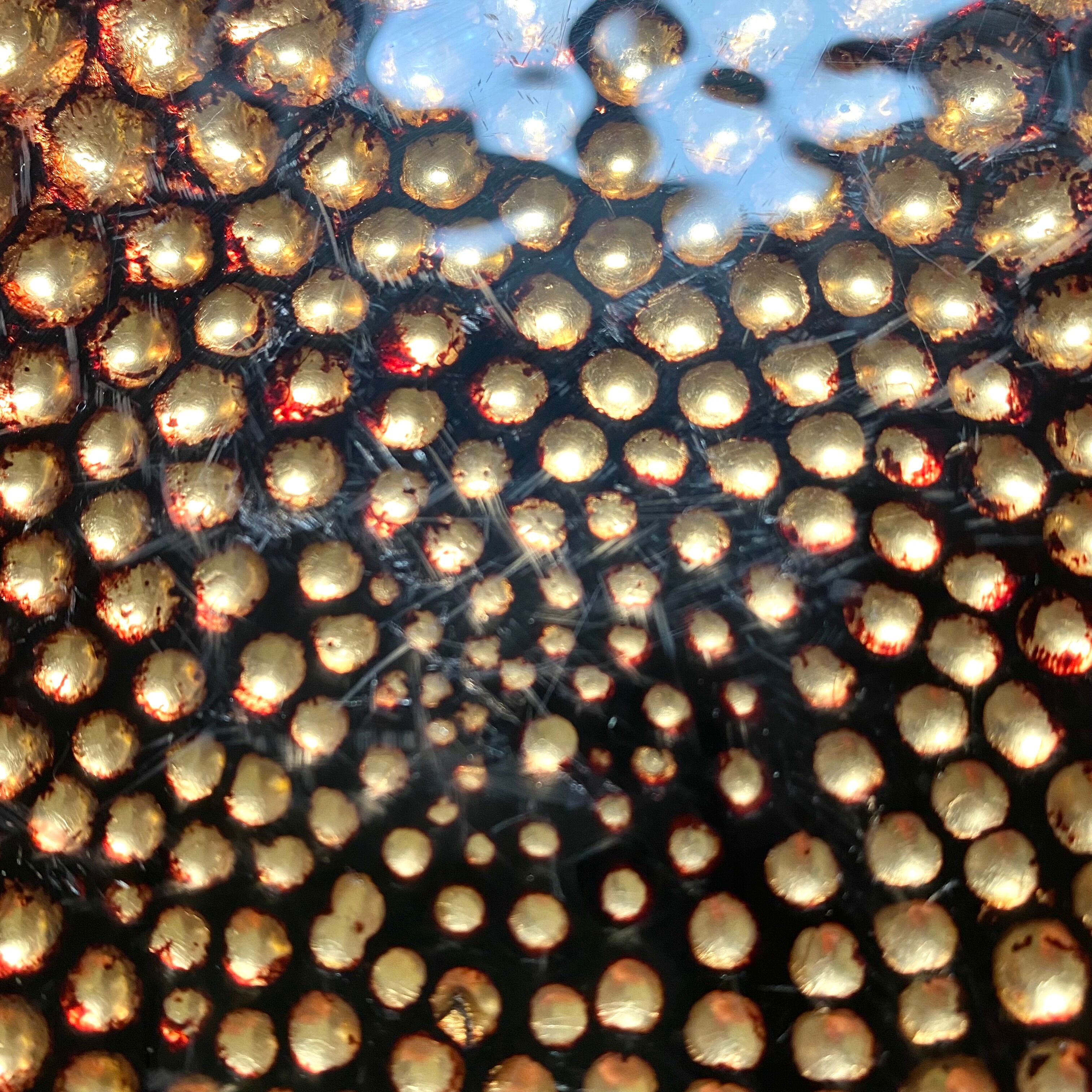 Plat en verre doré