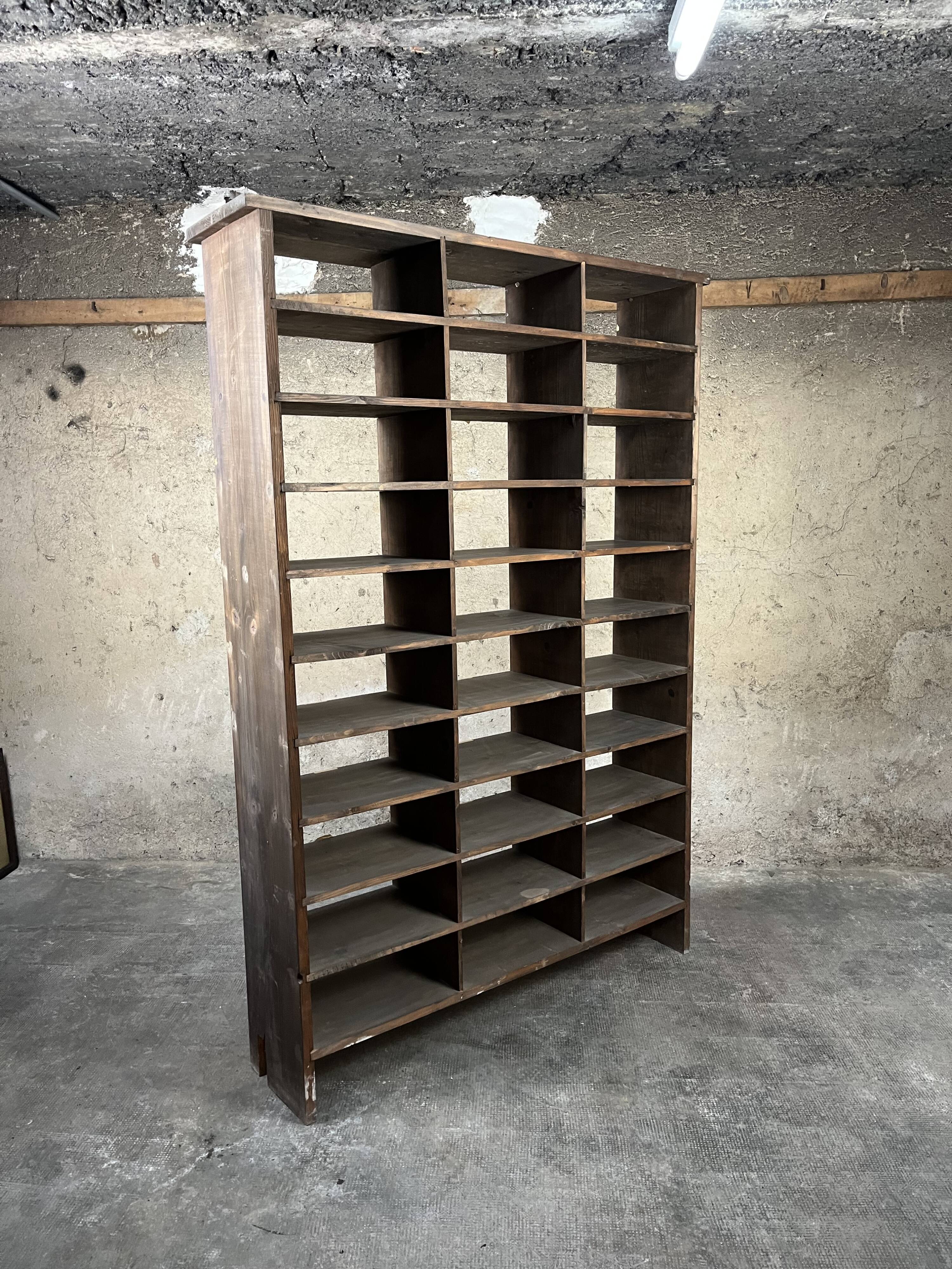 Locker trade furniture