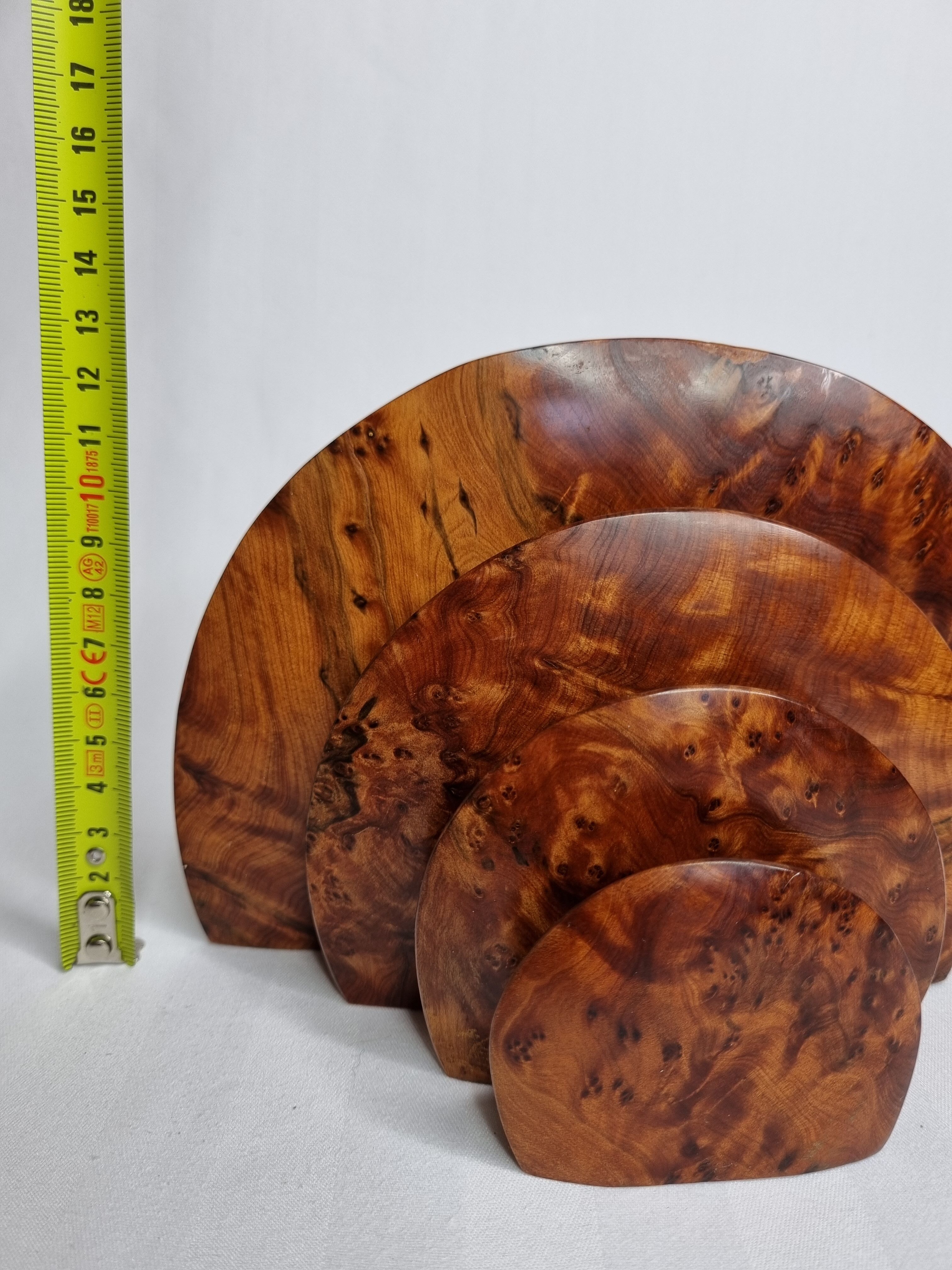 Door letters art deco bramble of walnut