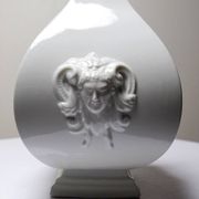 Small Meissen reproduction vase, 1715-1720, by Sheffield & Haviland, Limoges