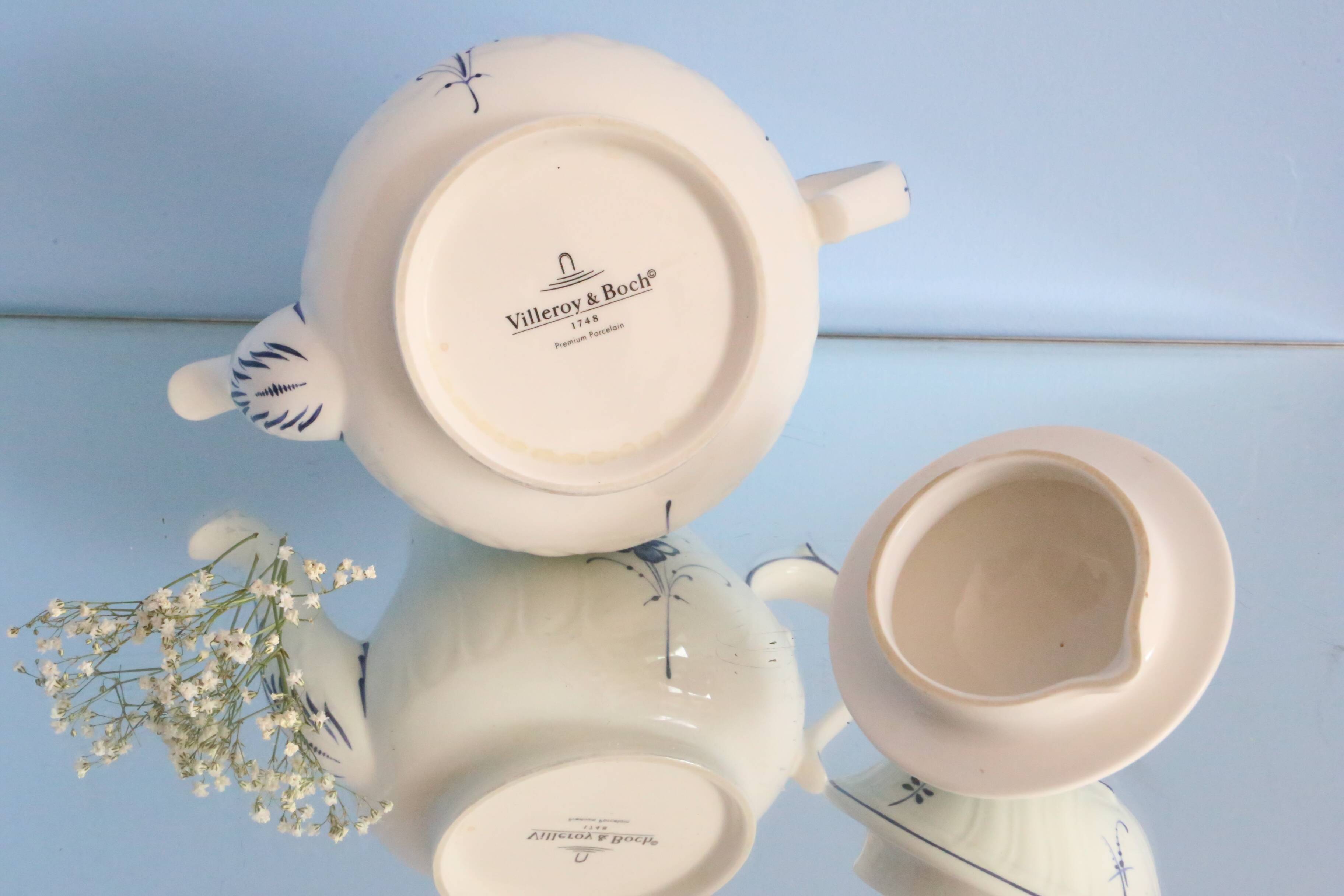 Villeroy and Boch teapot, Old Luxembourg model