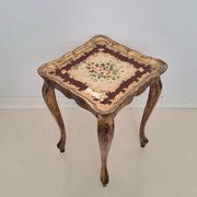 Table d'appoint en bois doré florentin italien du milieu du siècle avec peinture à la main F
