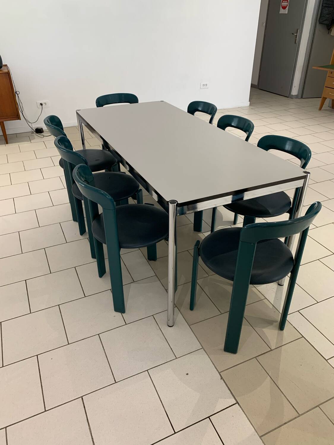 Table USM Haller Design